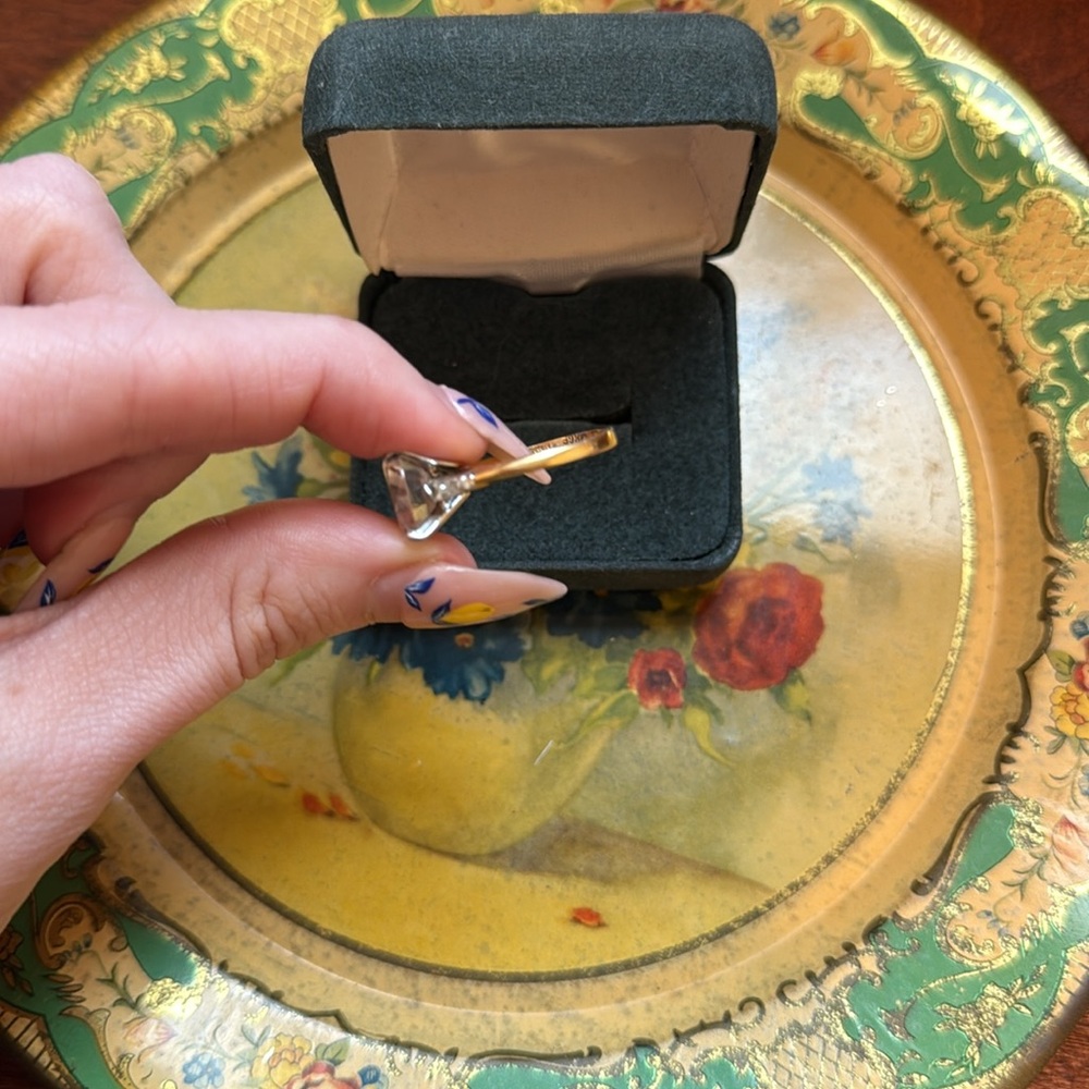 Elegant Silver/Gold Toned Ring with Clear Gemstone - Picture 2 of 5